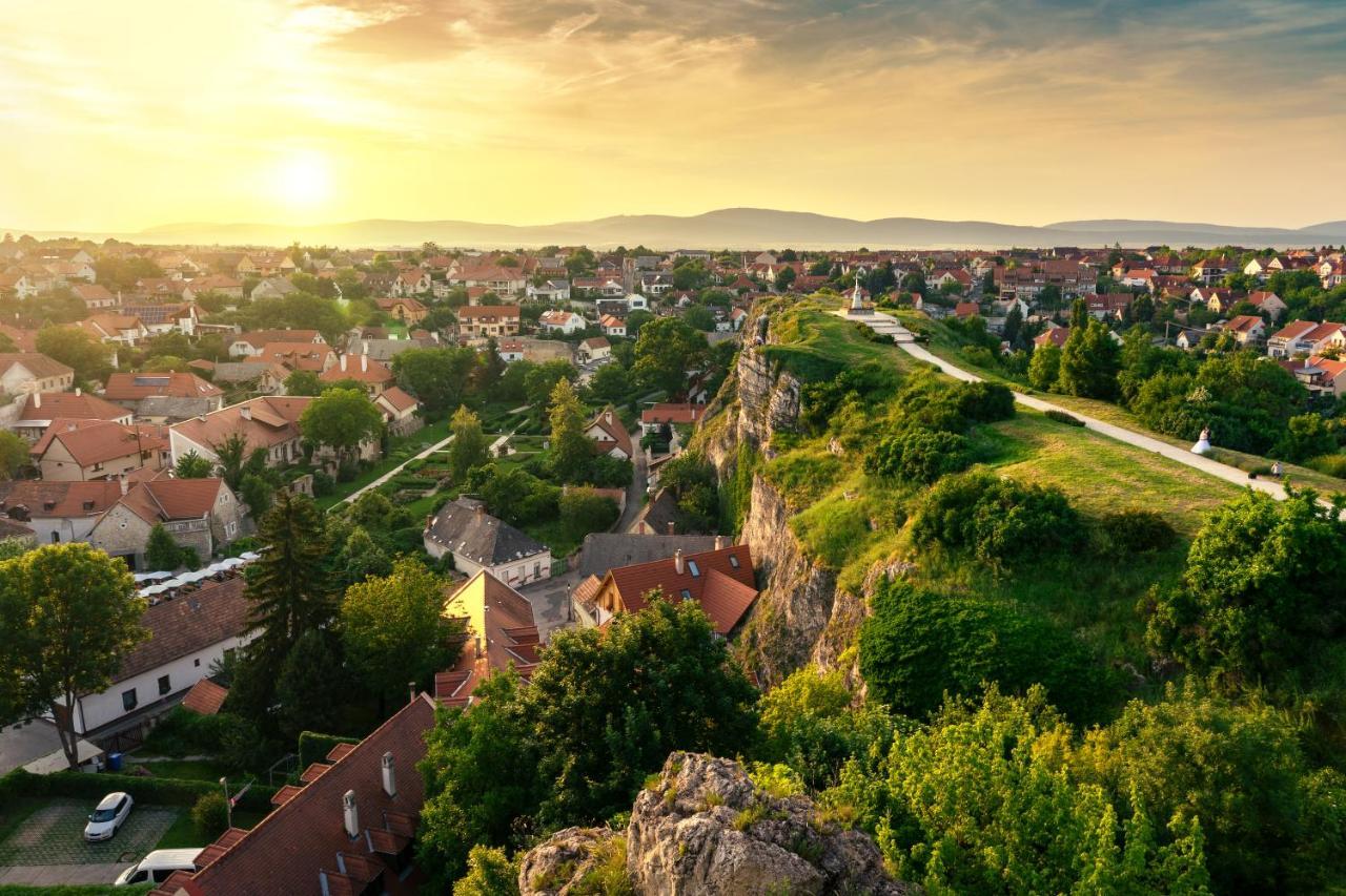 Villa Szofia Veszprem Apartments Exterior foto